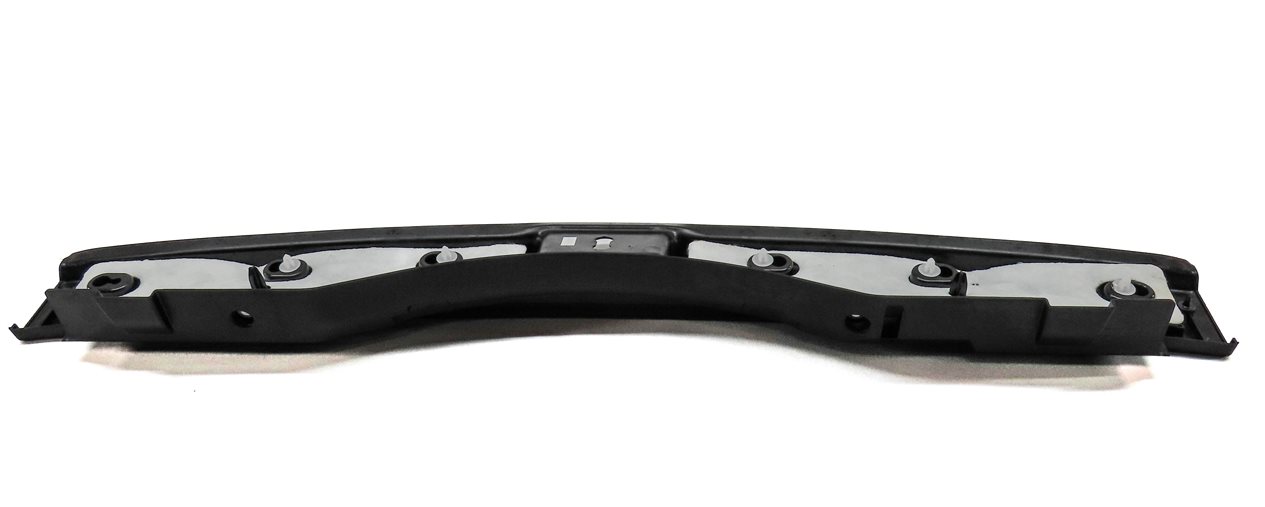 Thumbnail 6: 2013 MERCEDES GL350 (X166) REAR HATCH TRUNK SILL COVER TRIM PANEL SCUFF PLATE