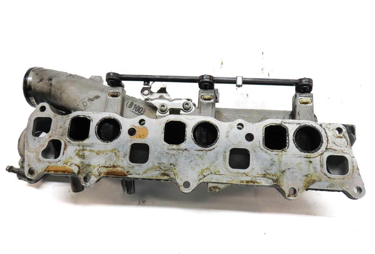Thumbnail 6: 09-17 MERCEDES GL320 GL350 ML320 ML350 E350 3.0L DIESEL - RIGHT INTAKE MANIFOLD