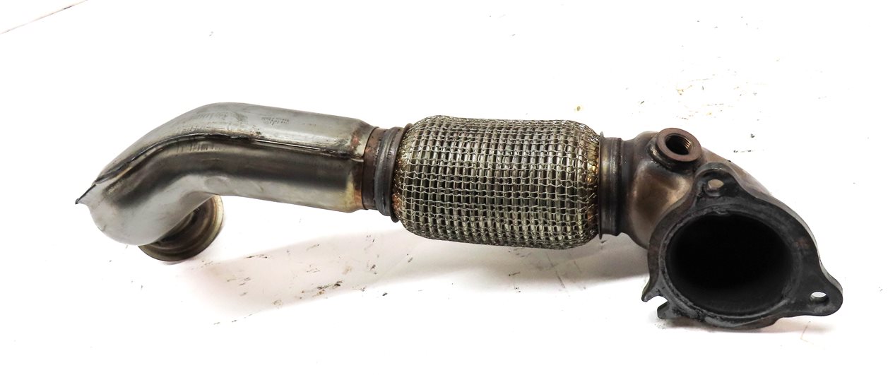 Thumbnail 6: 2013 MERCEDES GL350 (X166) 3.0L DIESEL (OM642) ENGINE EXHAUST PIPE