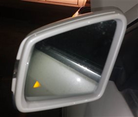 Thumbnail 3: 2013-2016 MERCEDES GL350 GL450 GL550 (X166) LEFT CAMERA DOOR MIRROR (White)