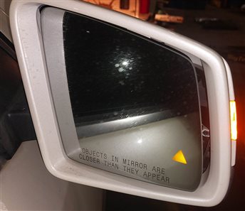 Thumbnail 3: 2013-2016 MERCEDES GL350 GL450 GL550 (X166) RIGHT CAMERA DOOR MIRROR (White)