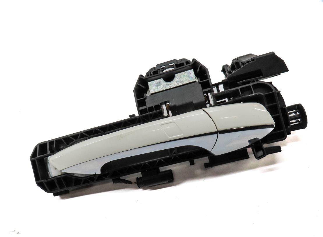 Thumbnail 3: 08-16 MERCEDES C E GL ML CLASS FRONT or REAR RIGHT KEYLESS DOOR HANDLE (White)