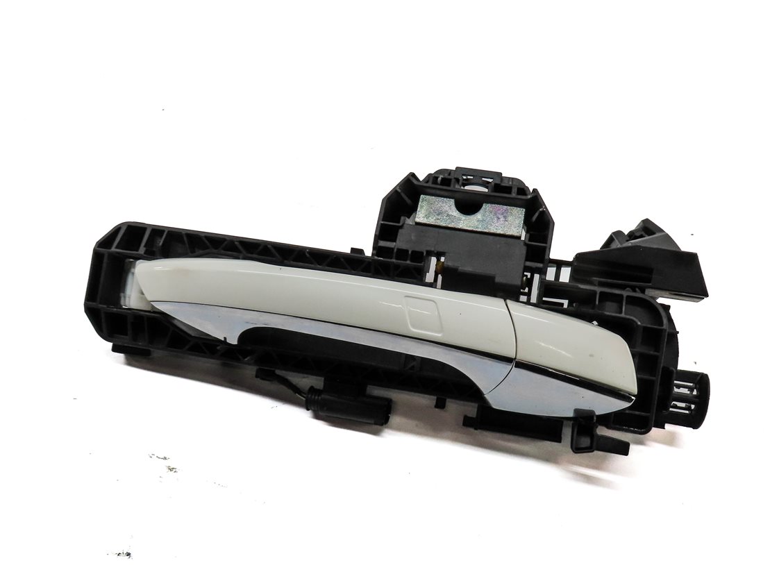 08-16 MERCEDES C E GL ML CLASS FRONT or REAR RIGHT KEYLESS DOOR HANDLE (White)