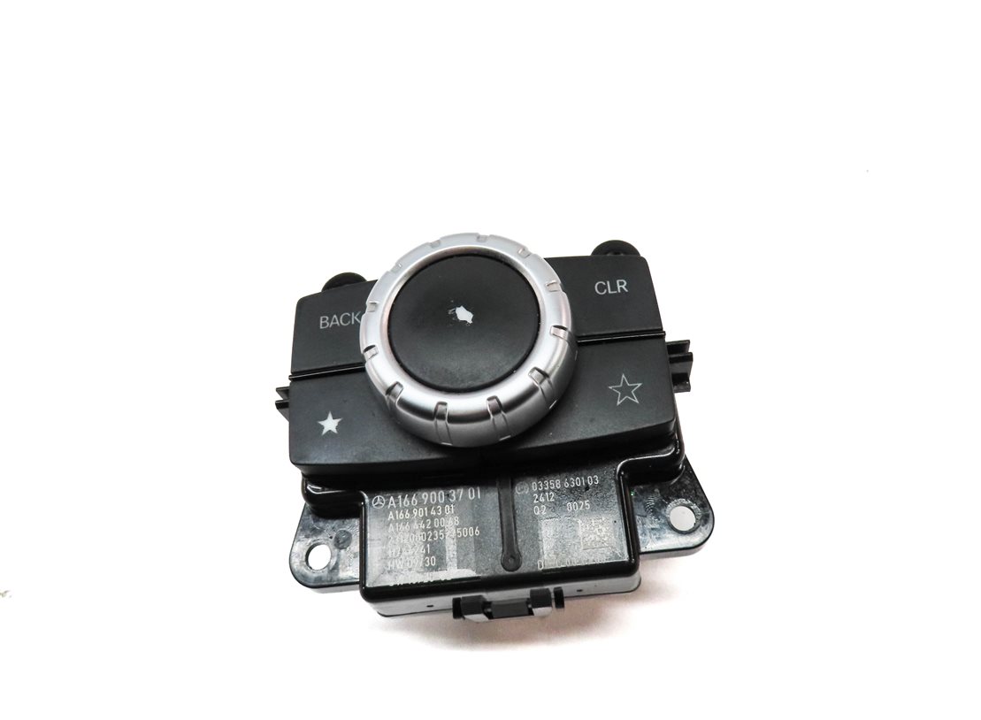 Thumbnail 2: 2013 MERCEDES GL350 (X166) CONSOLE RADIO MEDIA CONTROL KNOB SWITCH BUTTON PANEL