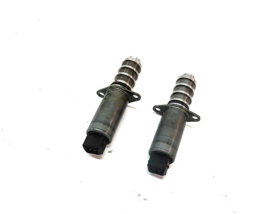 2011 PORSCHE CAYENNE (958) 4.8L (M48.52) TURBO ENGINE VVT SOLENOID SET 2