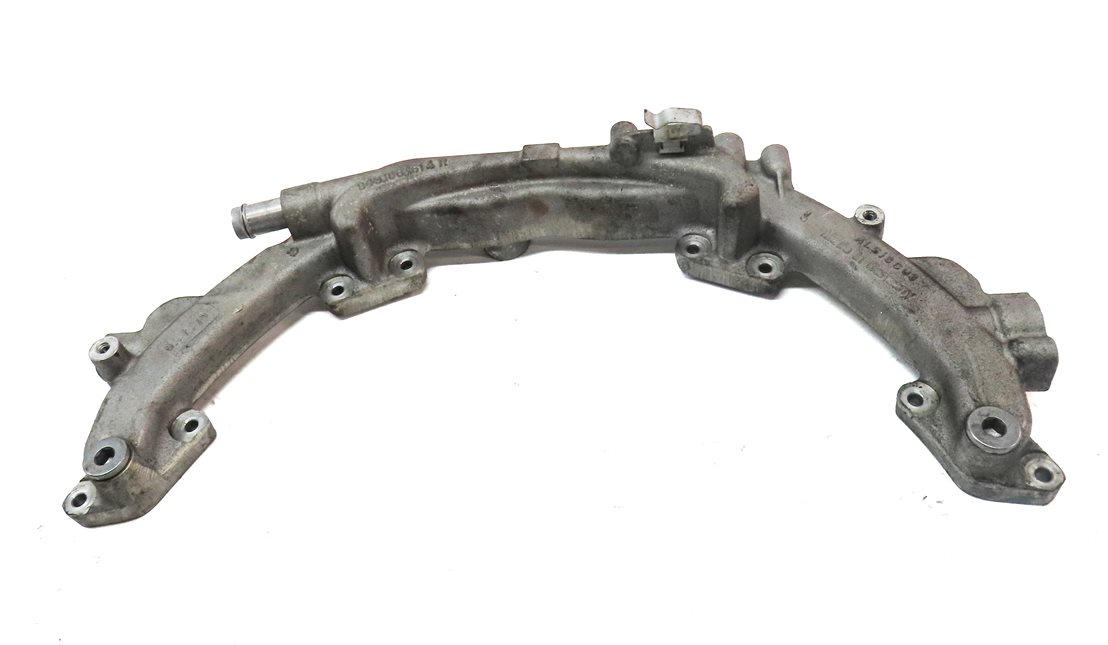 Thumbnail 2: 2011 PORSCHE CAYENNE (958) 4.8L (M48.52) TURBO ENGINE COOLANT CROSSOVER PIPE