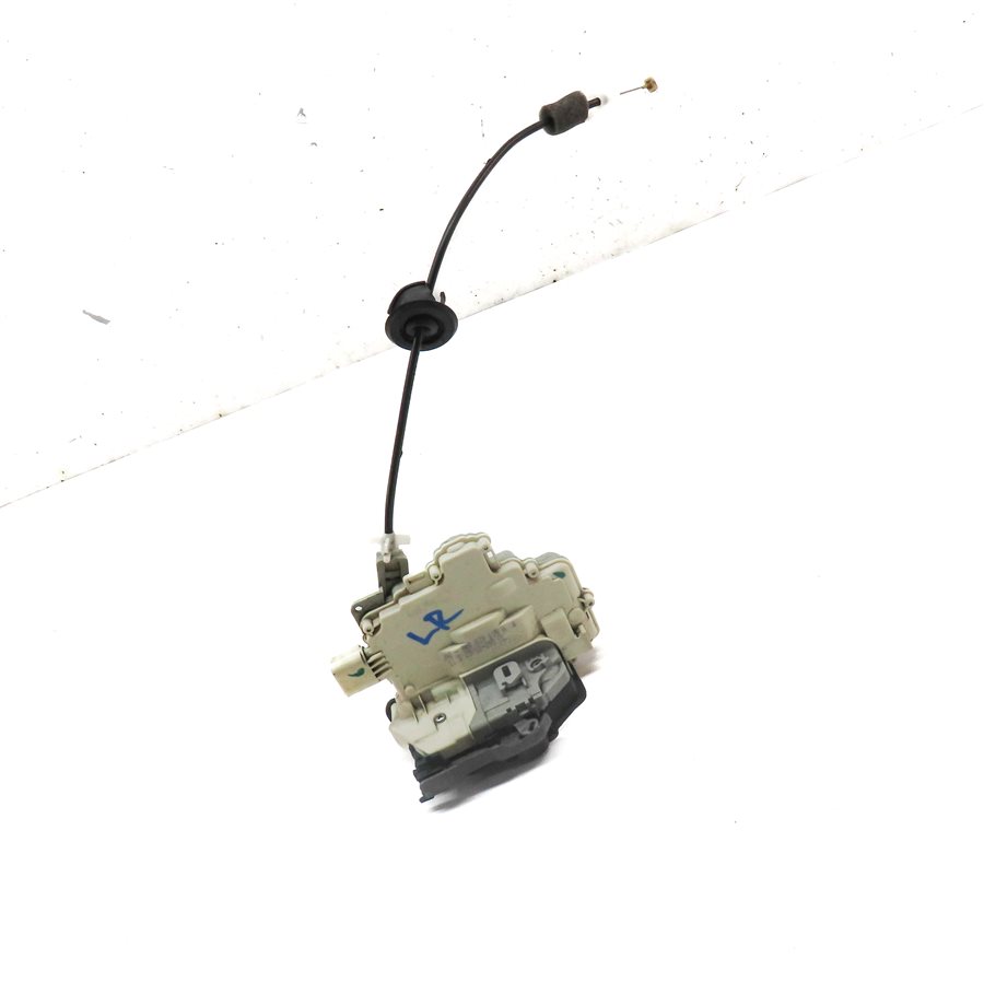Thumbnail 3: 09-18 AUDI / PORSCHE - A4 S4 Q5 CAYENNE PANAMERA - REAR LEFT DOOR LOCK LATCH