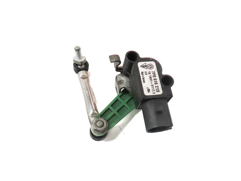 Thumbnail 3: 2011 PORSCHE CAYENNE (958) FRONT LEFT HEADLIGHT SUSPENSION HEIGHT LEVEL SENSOR