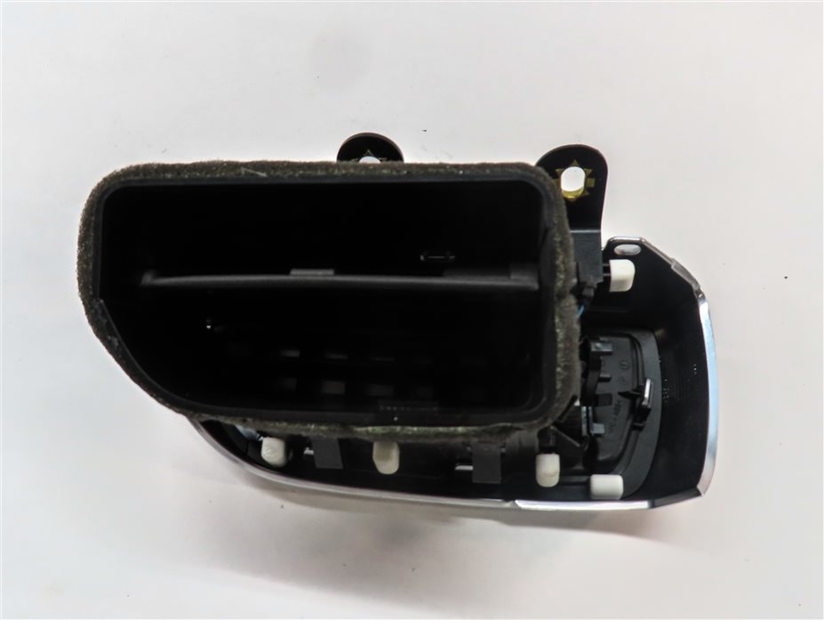 Thumbnail 4: 2011 PORSCHE CAYENNE (958) FRONT FAR LEFT DRIVER AC HEATER AIR VENT