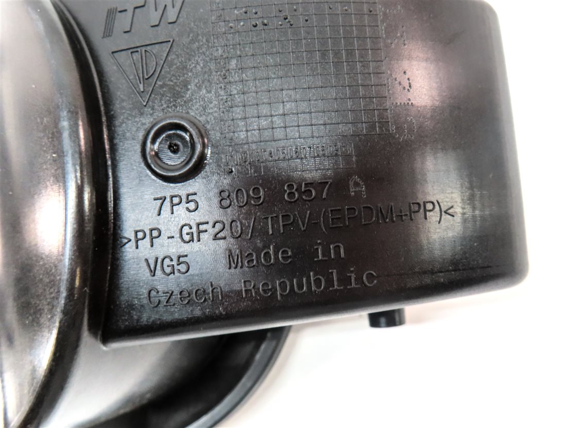 Thumbnail 6: 2011-2018 PORSCHE CAYENNE (958) FUEL TANK DOOR w/ HOUSING (Black)