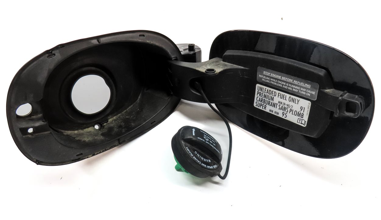 Thumbnail 7: 2011-2018 PORSCHE CAYENNE (958) FUEL TANK DOOR w/ HOUSING (Black)