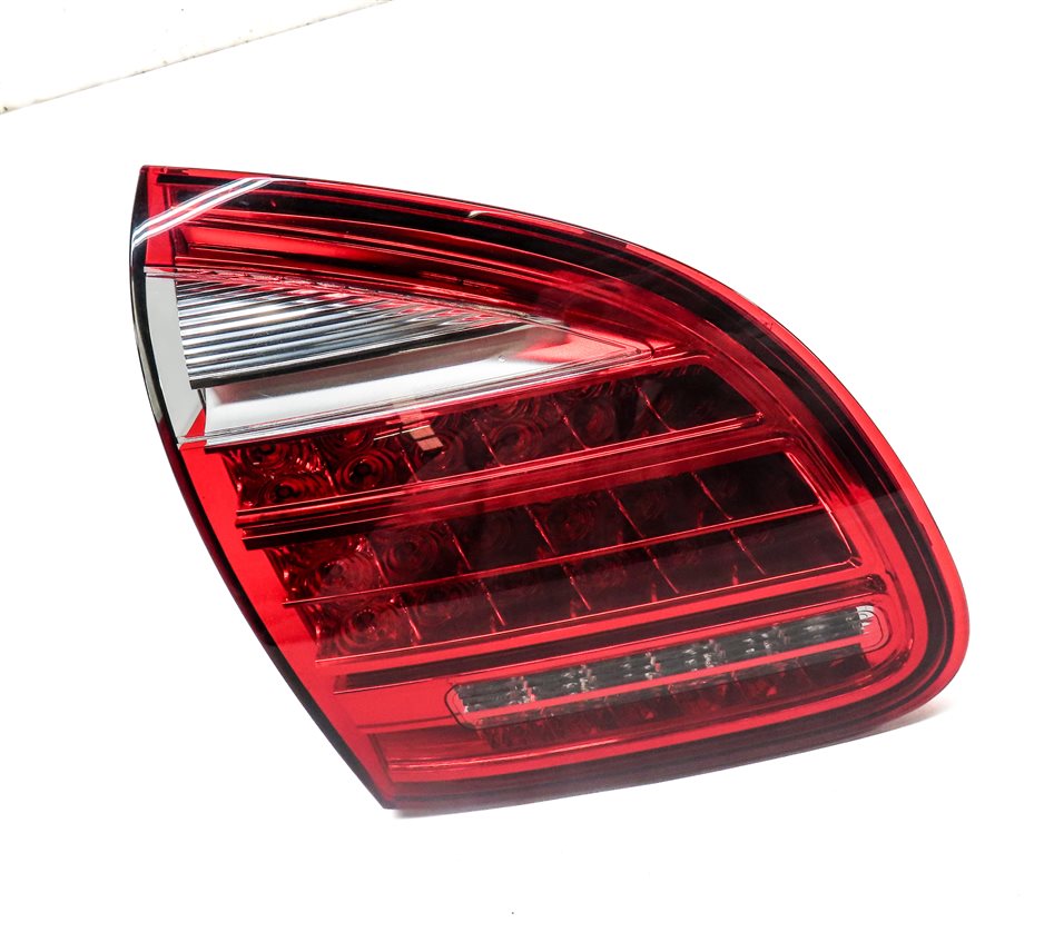 Thumbnail 4: 2011-2014 PORSCHE CAYENNE (958) LEFT DRIVER REAR INNER TAILLIGHT LIGHT LAMP