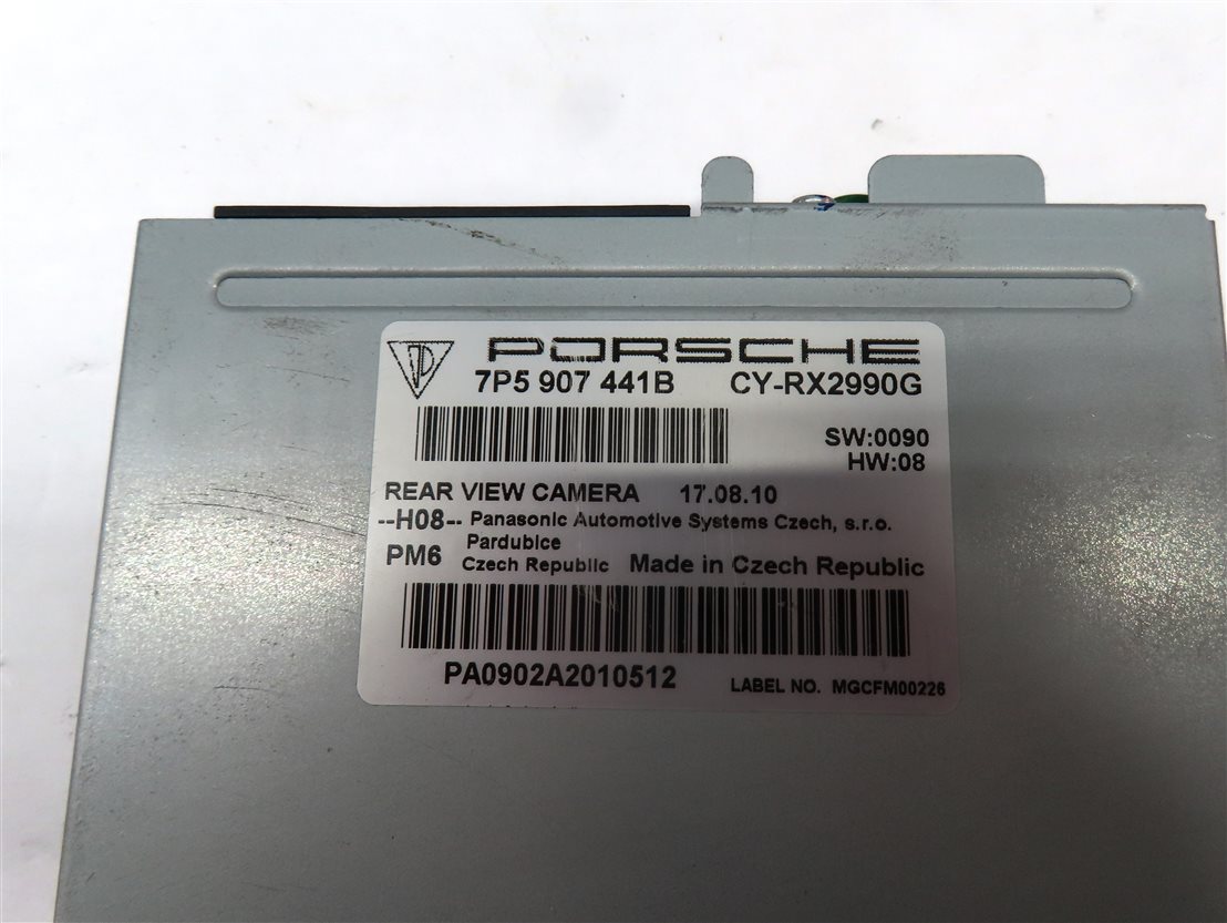 Thumbnail 4: 2011-2016 PORSCHE CAYENNE (958) REARVIEW CAMERA CONTROL MODULE