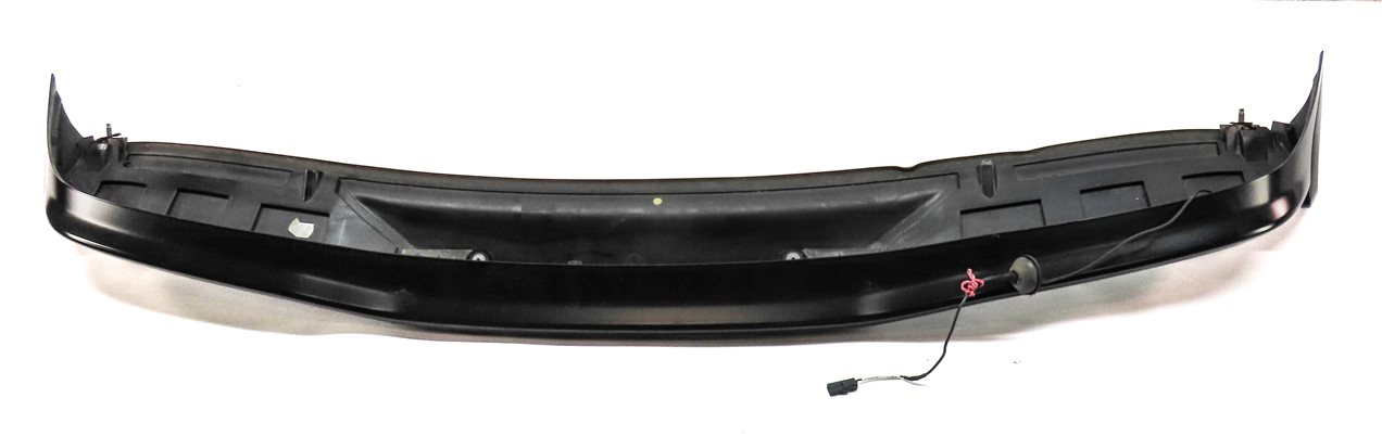 Thumbnail 5: 2011-2014 PORSCHE CAYENNE (958) REAR SPOILER WING TRIM BEZEL w/ 3rd BRAKE LIGHT