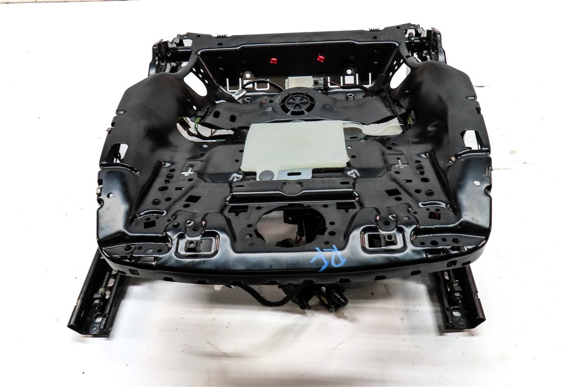 Thumbnail 2: 2011-2018 PORSCHE CAYENNE (958) PASSENGER - 14 WAY MEMORY SEAT TRACK w/ MOTORS