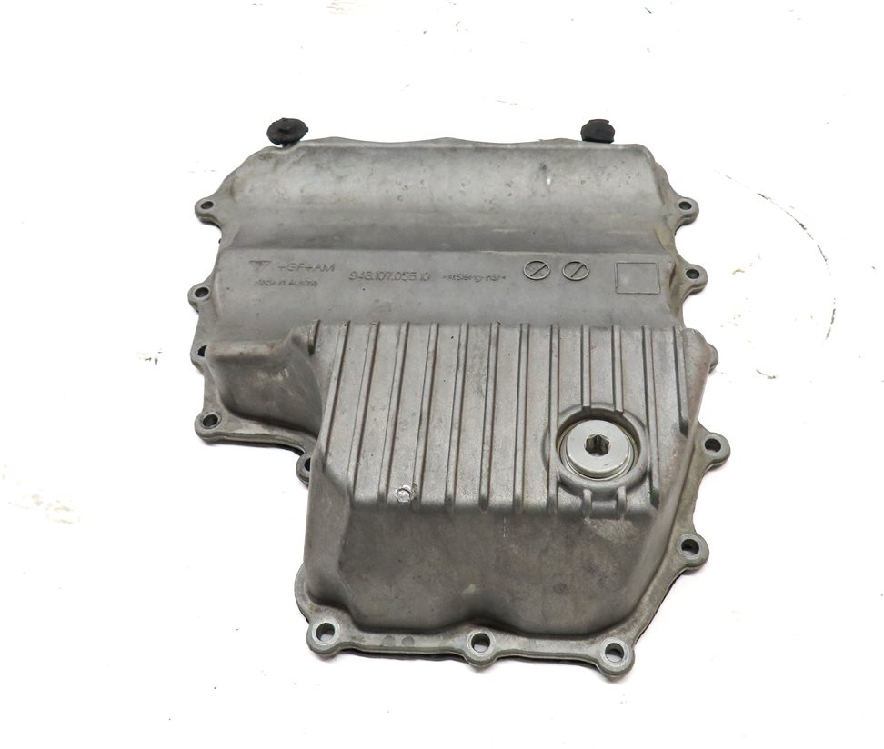 Thumbnail 5: 2011-2018 PORSCHE CAYENNE (958) 4.8L M48 V8 ENGINE - LOWER OIL PAN SUMP