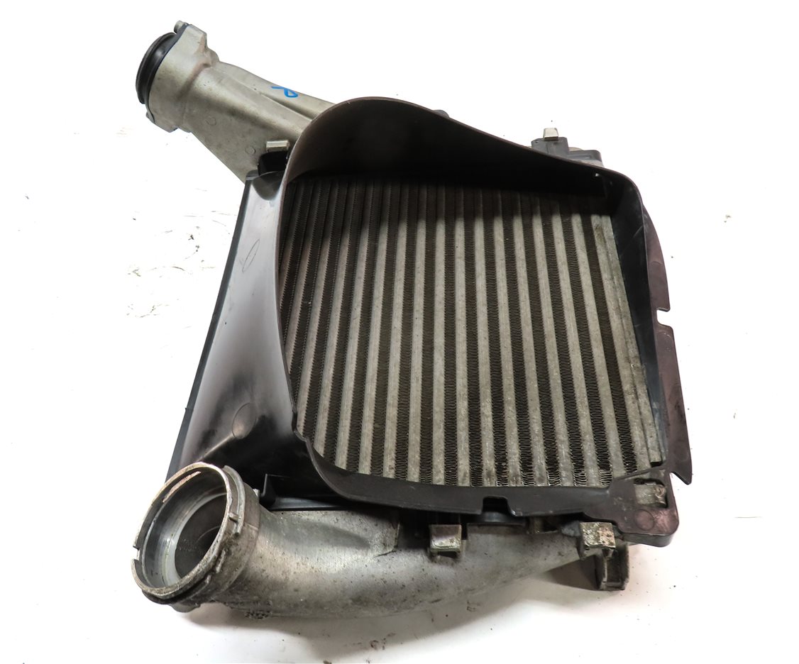 Thumbnail 4: 2011-2018 PORSCHE CAYENNE (958) 4.8L TURBO - RIGHT PASSENGER SIDE INTERCOOLER