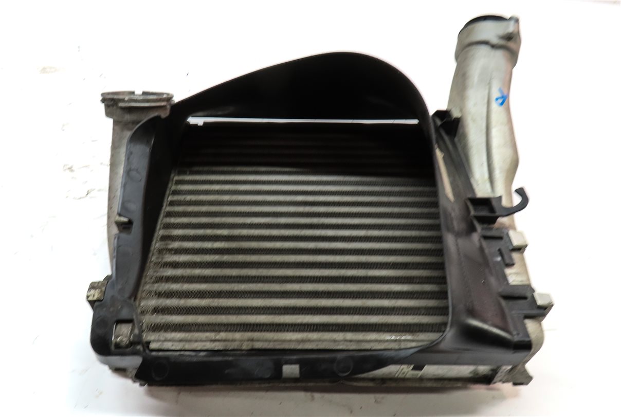 Thumbnail 5: 2011-2018 PORSCHE CAYENNE (958) 4.8L TURBO - RIGHT PASSENGER SIDE INTERCOOLER