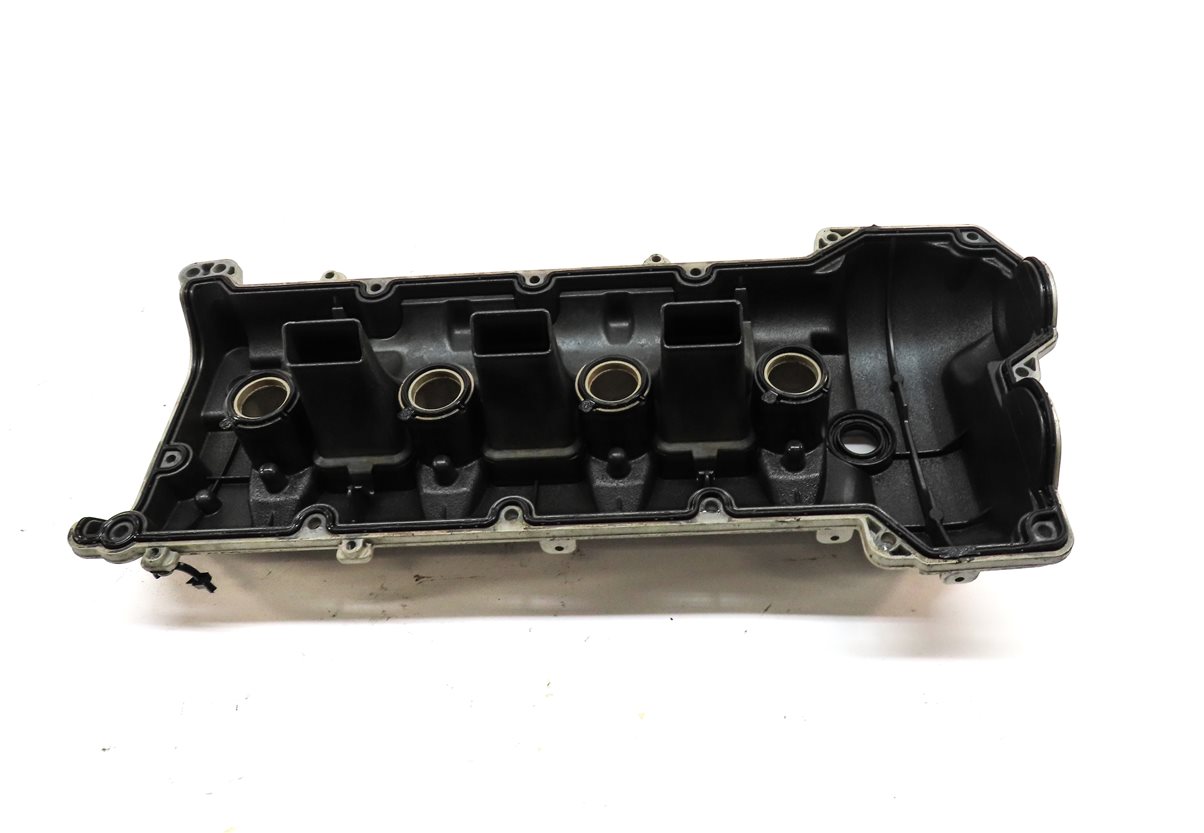 Thumbnail 6: 2010-2018 PORSCHE CAYENNE PANAMERA (958 970 G1) 4.8L V8 ENGINE LEFT VALVE COVER