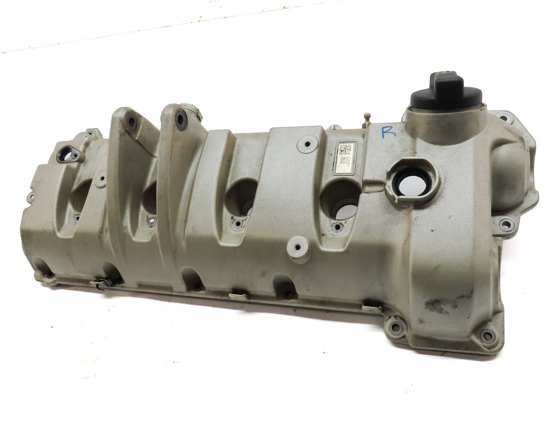 Thumbnail 5: 2010-2018 PORSCHE CAYENNE PANAMERA (958 970 G1) 4.8L V8 ENGINE RIGHT VALVE COVER