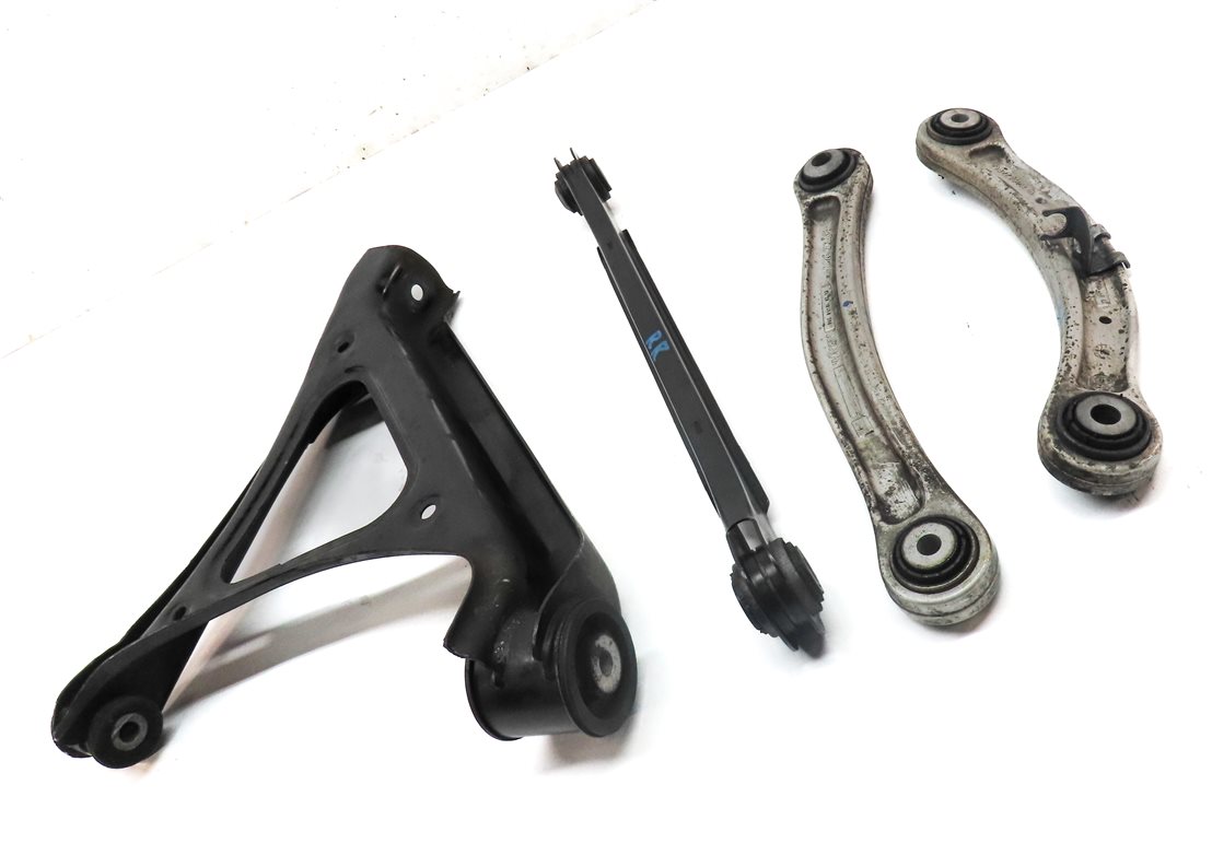 Thumbnail 3: 2011-2015 PORSCHE CAYENNE (958) RIGHT PASSENGER REAR CONTROL ARM SET