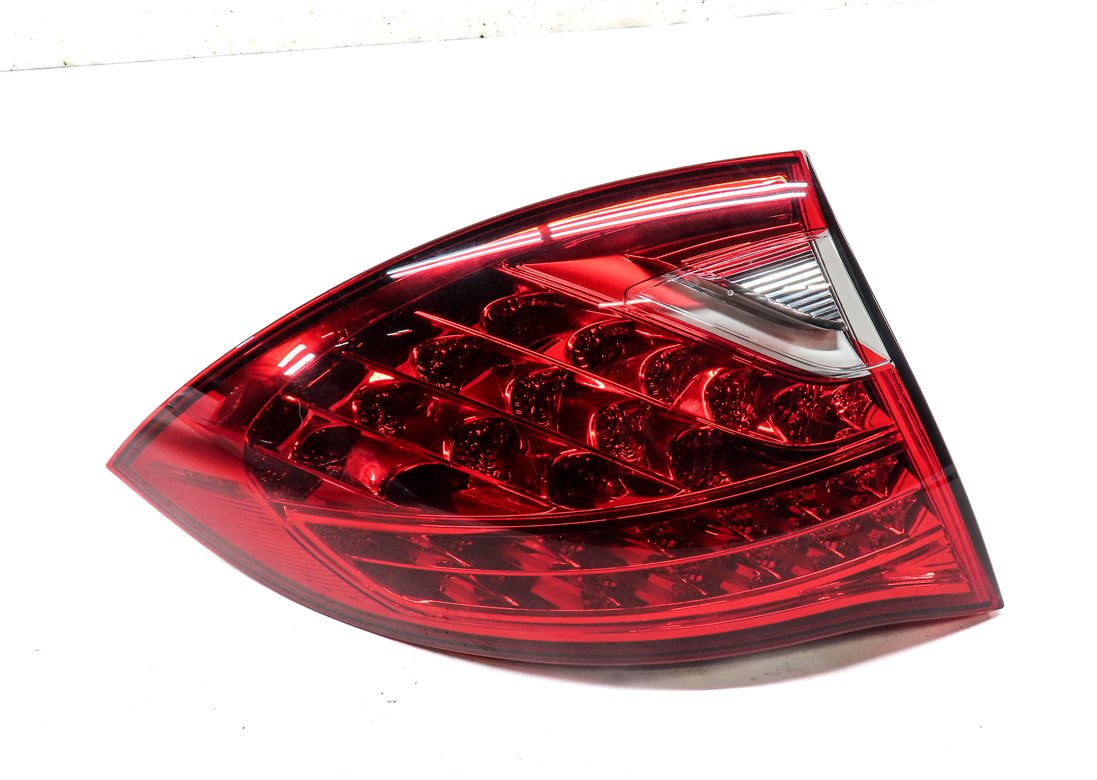 Thumbnail 3: 2011-2014 PORSCHE CAYENNE (958) LEFT DRIVER OUTER TAILLIGHT BRAKE LIGHT LAMP