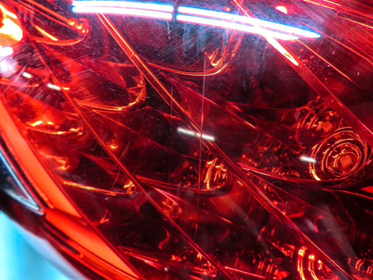 Thumbnail 8: 2011-2014 PORSCHE CAYENNE (958) LEFT DRIVER OUTER TAILLIGHT BRAKE LIGHT LAMP