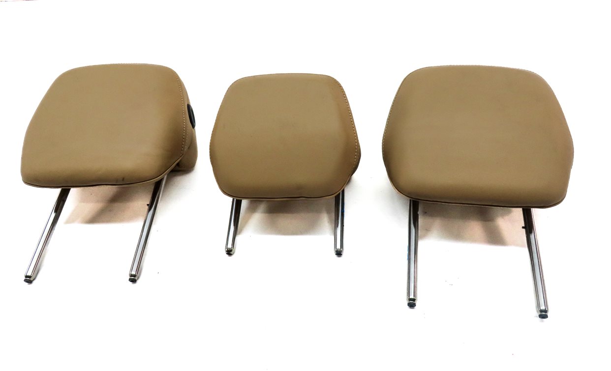 Thumbnail 2: 11-18 PORSCHE CAYENNE (958) REAR LEFT RIGHT & CNETER SEAT HEADREST SET 3 (Beige)