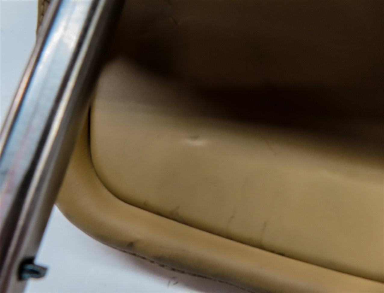 Thumbnail 9: 11-18 PORSCHE CAYENNE (958) REAR LEFT RIGHT & CNETER SEAT HEADREST SET 3 (Beige)