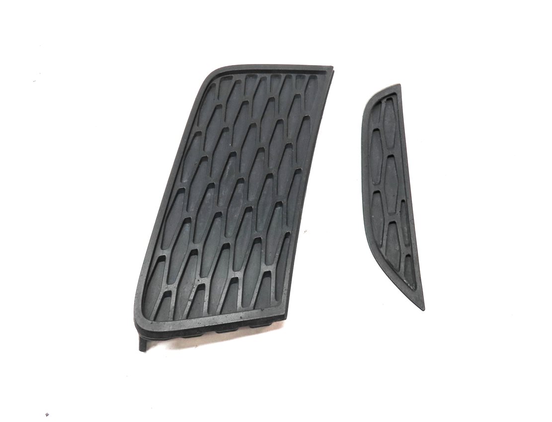 Thumbnail 2: 13 RANGE ROVER EVOQUE L538 FRONT RIGHT PASSENGER BUMPER FOGLIGHT GRILLE TRIM SET