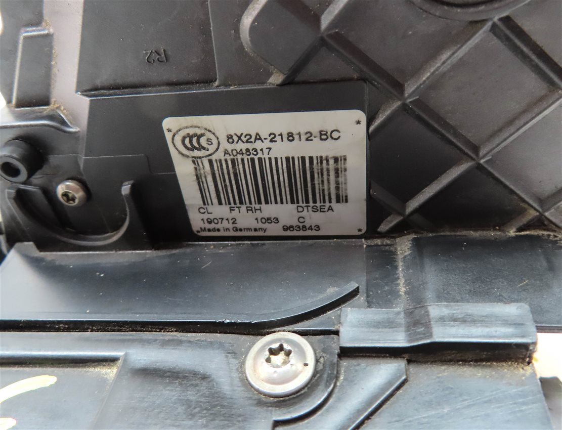 Thumbnail 7: 10-16 LR4 RANGE ROVER SPORT EVOQUE (L320 L538) RIGHT FRONT PASSIVE DOOR LATCH