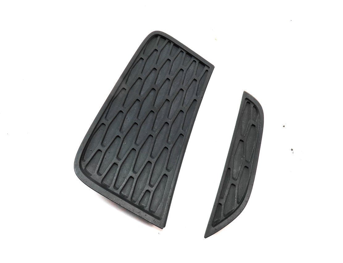 2013 RANGE ROVER EVOQUE (L538) FRONT LEFT DRIVER BUMPER FOGLIGHT GRILLE TRIM SET