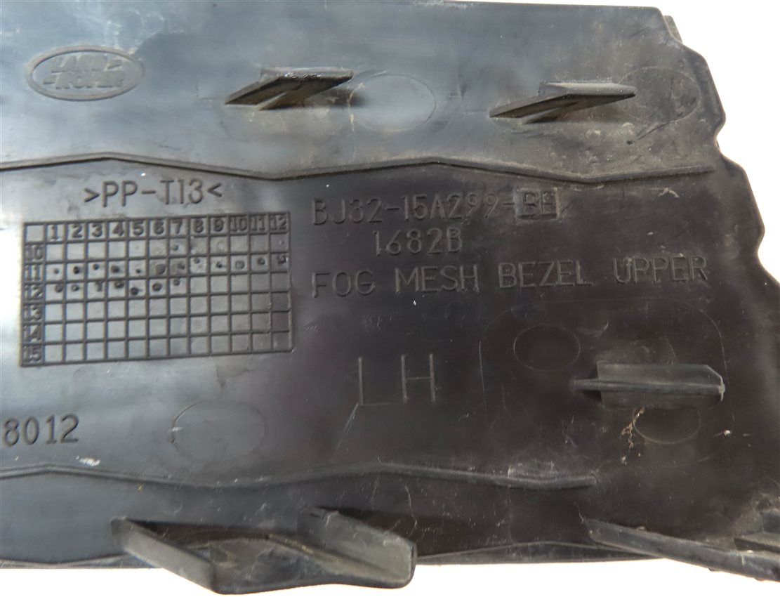 Thumbnail 6: 2013 RANGE ROVER EVOQUE (L538) FRONT LEFT DRIVER BUMPER FOGLIGHT GRILLE TRIM SET