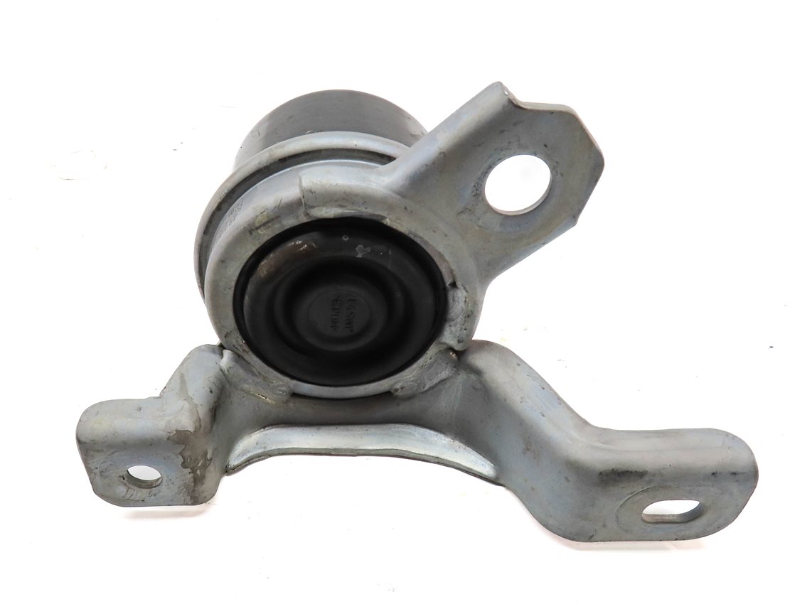 Thumbnail 5: 2013 RANGE ROVER EVOQUE (L538) 2.0L RIGHT PASSENGER ENGINE MOTOR MOUNT BRACKET