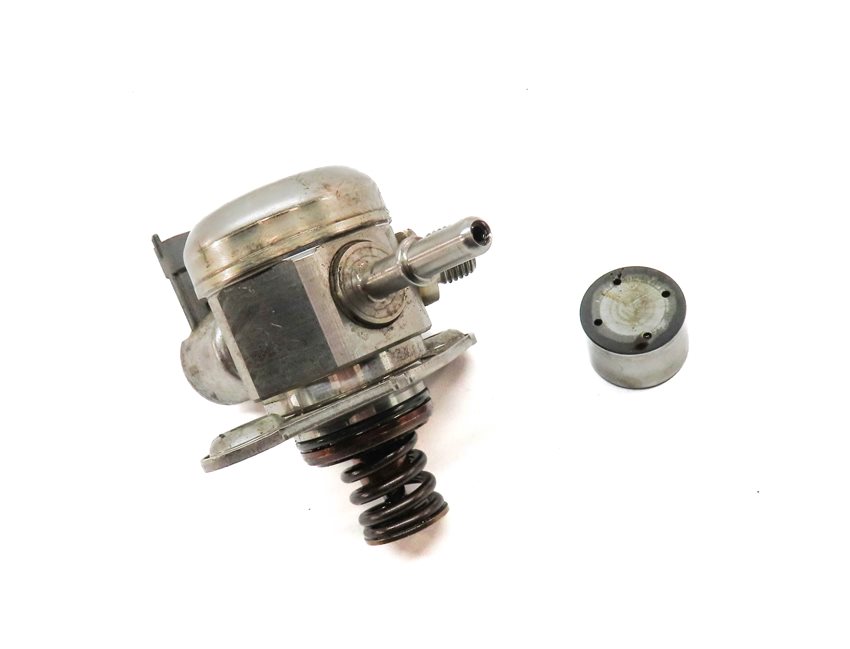 Thumbnail 3: 12-17 LR2 DISCOVERY SPORT RANGE ROVER EVOQUE (L538 L550) HIGH PRESSURE FUEL PUMP
