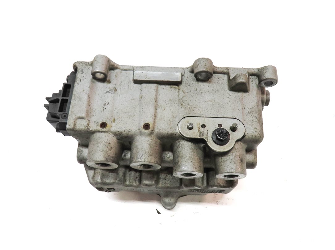 Thumbnail 7: 09-15 LAND ROVER LR2 RANGE ROVER EVOQUE L538 REAR DIFFERENTIAL VALVE BODY 