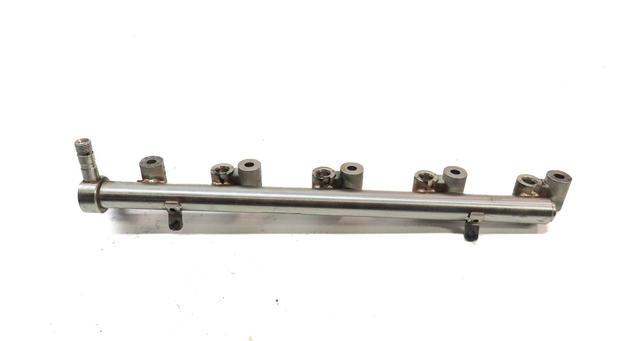 Thumbnail 6: 2013 RANGE ROVER EVOQUE (L538) 2.0L TURBO FUEL INJECTOR RAIL w/ PRESSURE SENSOR