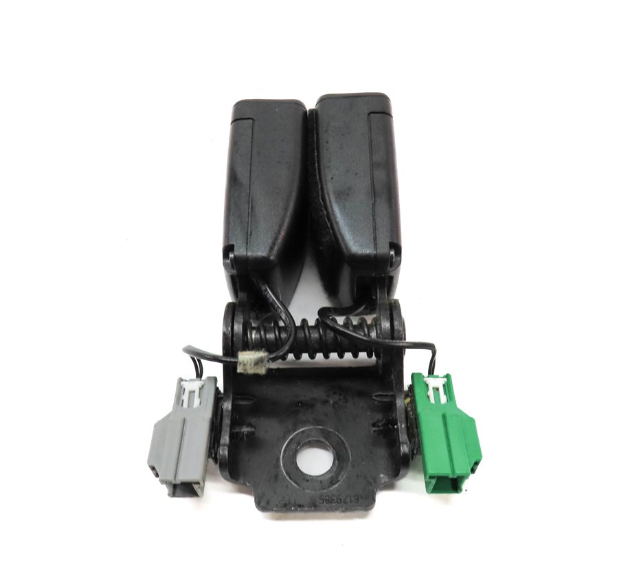 Thumbnail 4: 2013 RANGE ROVER EVOQUE (L538) REAR CENTER RIGHT DUAL SEATBELT BUCKLE w/ BRACKET