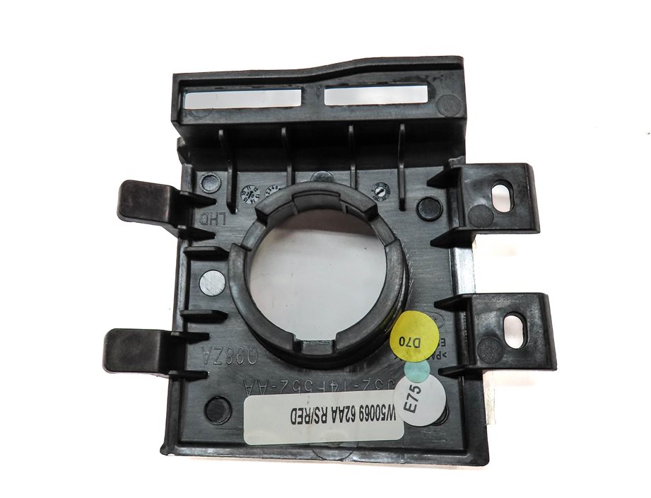 Thumbnail 5: 13 RANGE ROVER EVOQUE L538 FRONT LEFT DRIVER IGNITION SWITCH BUTTON TRIM (Satin)