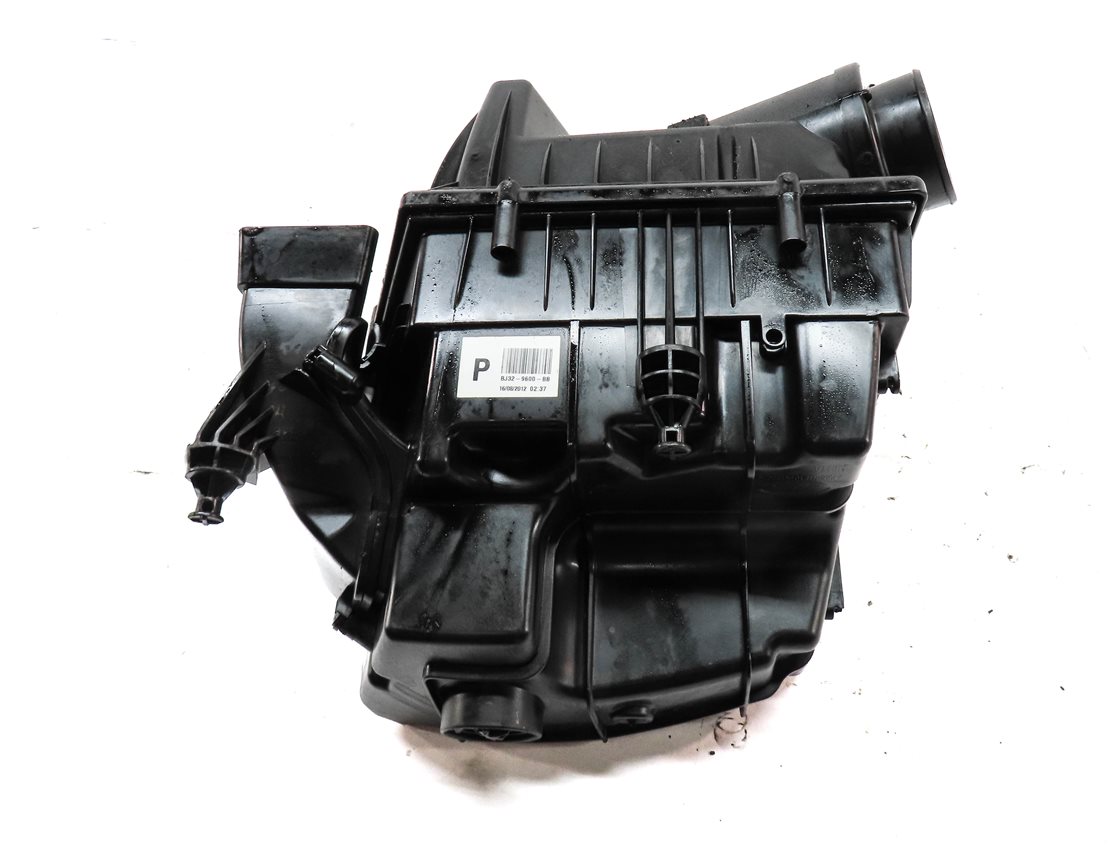 Thumbnail 6: 2012-2013 RANGE ROVER EVOQUE (L538) AIR FILTER BOX AIR CLEANER HOUSING