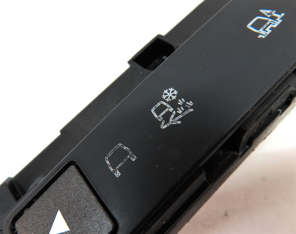 Thumbnail 7: 2013 RANGE ROVER EVOQUE (L538) VEHICLE SUSPENSION TERRAIN SELECT SWITCH BUTTONS