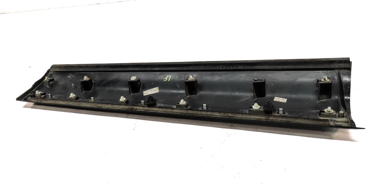 Thumbnail 5: 2013 ROVER EVOQUE (L538) FRONT LEFT DRIVER LOWER DOOR TRIM MOULDING (Grey)