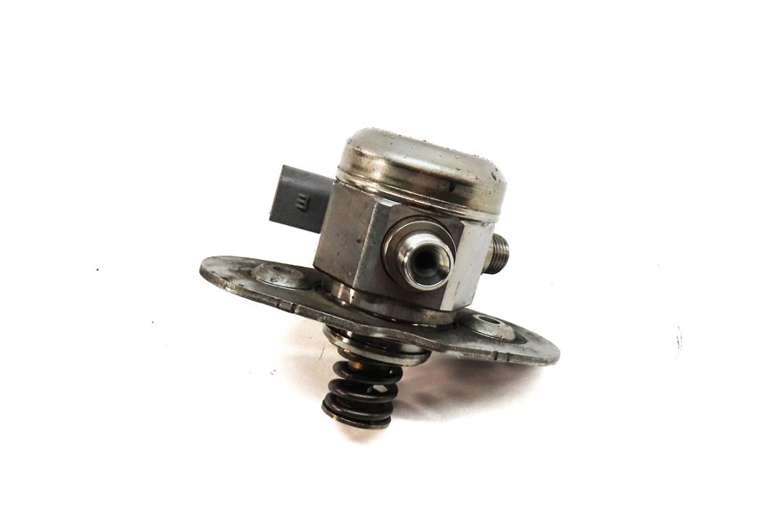 Thumbnail 5: 12-19 BMW 5 6 7 M5 M6 X5 X6 (F06 F10 F15 F16 F85) 4.4L HIGH PRESSURE FUEL PUMP