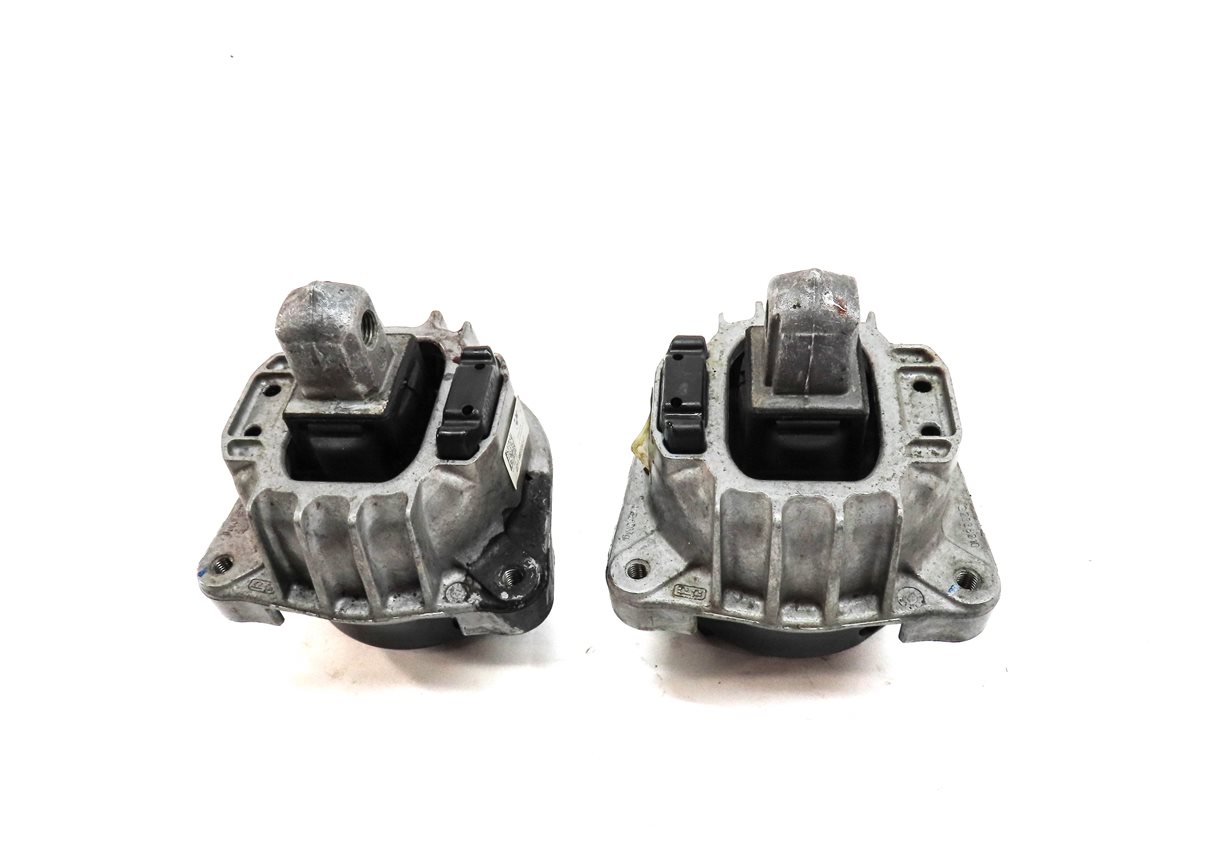 Thumbnail 4: 2013 BMW 750LI (F01) 4.4L (N63) ENGINE LEFT & RIGHT MOTOR MOUNT SET 2