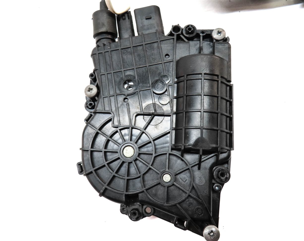 Thumbnail 6: 10-16 BMW 528i 535i 550i 750i 760i (F01 F10) FRONT RIGHT SOFT CLOSE DOOR LATCH