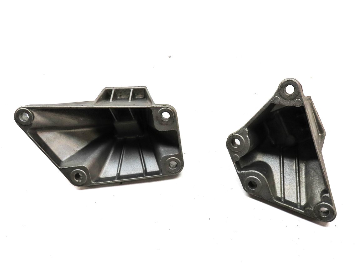 Thumbnail 4: 2013 BMW 750LI (F01) 4.4L (N63) ENGINE LEFT & RIGHT MOTOR MOUNT BRACKET SET 2