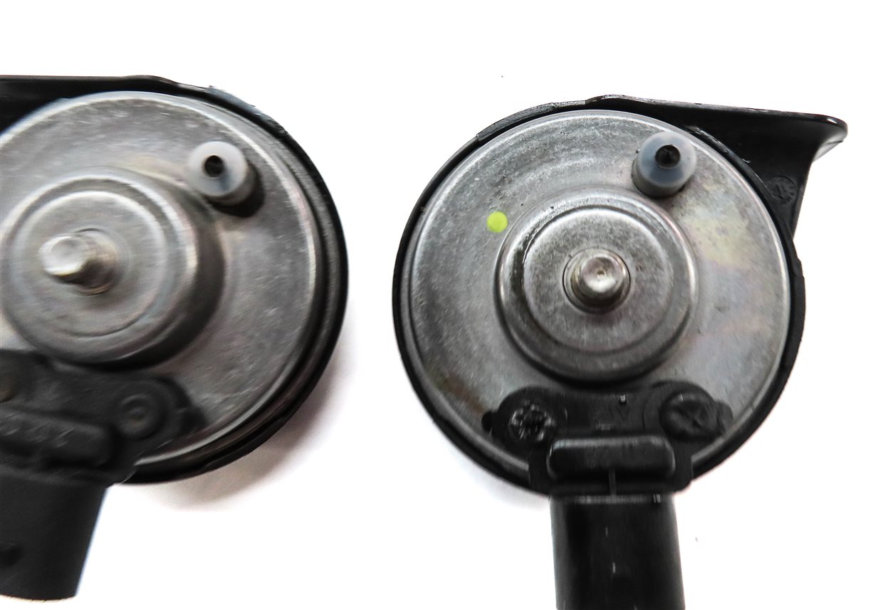 Thumbnail 4: 09-17 BMW 6 7 SERIES (F01 F06) LEFT & RIGHT LOW & HIGH TONE HORN SET 2