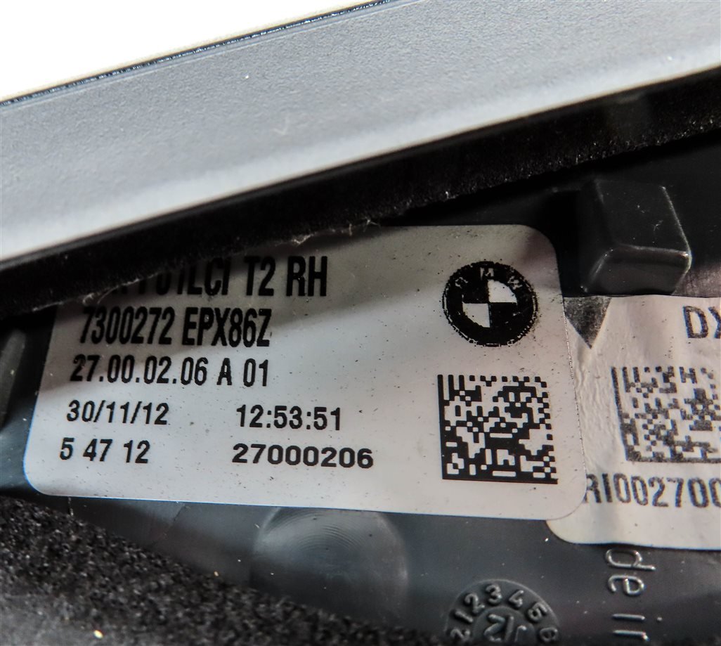 Thumbnail 6: 13-15 BMW 740i 750i 760i ACTIVEHYBRID-7 B7 (F01 F02 F04) RIGHT INNER TAILLIGHT