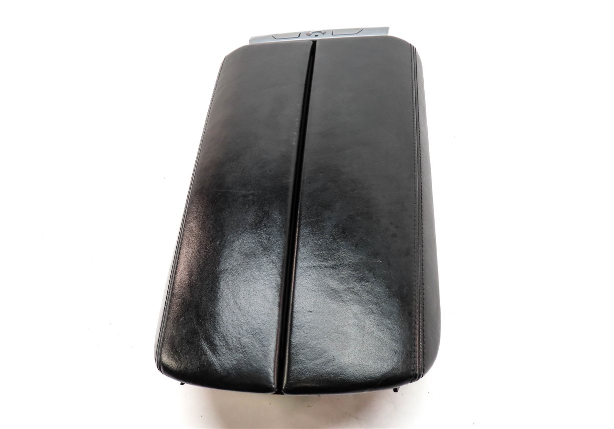Thumbnail 5: 09-15 BMW 740i 750i 760i B7 (F01) CENTER CONSOLE ARM REST COMPARTMENT (Black)