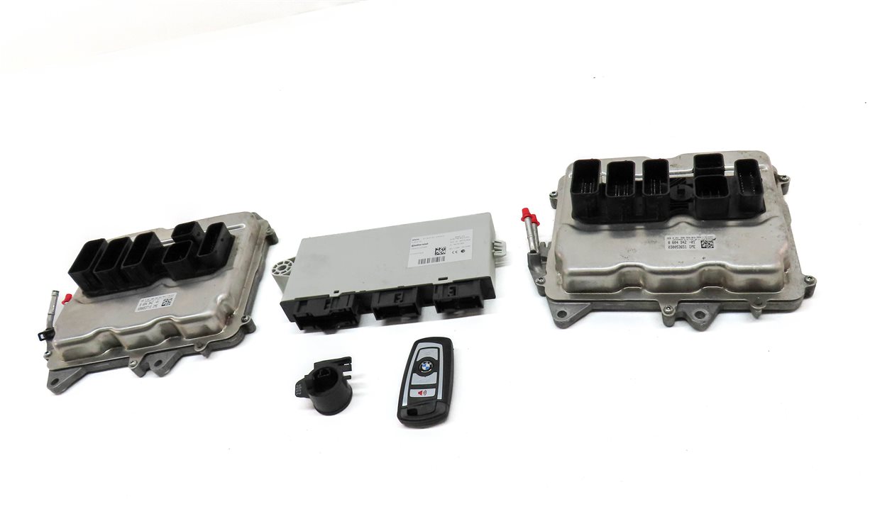 Thumbnail 2: 13 BMW 550iGT 750i ALPINA B7 13-14 650i 4.4L N63 TURBO DME CAS 4 MODULE SET/5